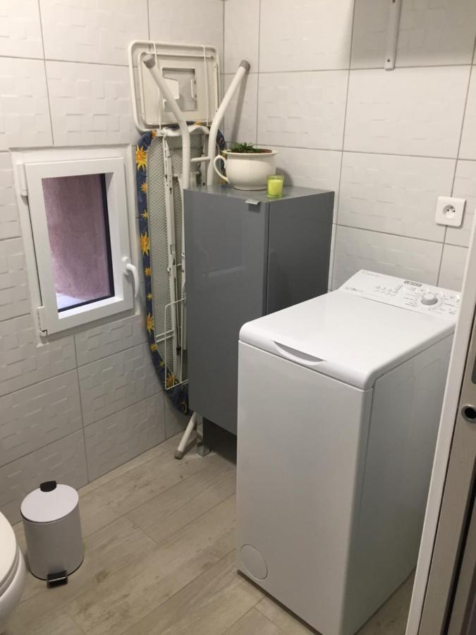 Gite De Gazelle Chambres D'Hote La Vacquerie-et-Saint-Martin-de-Castries Exteriör bild